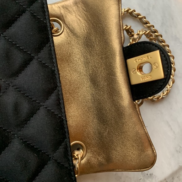 CHANEL Rare Mini Black Matte Gold Satin Leather Quilted Crossbody Vintage Bag🖤 - Picture 3 of 16